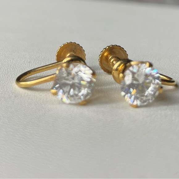 VINTAGE 14K GOLD CUBIC ZIRCONIA EARRINGS - Picture 7 of 13
